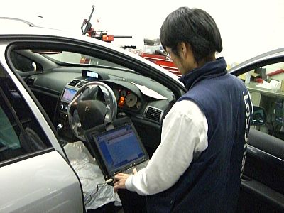 プジョーの診断機