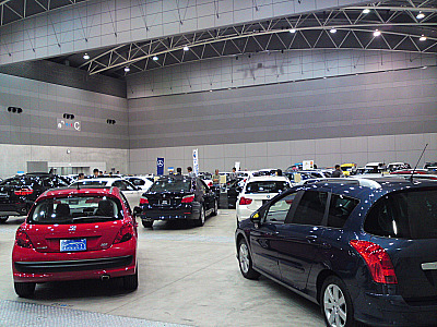 びんご輸入中古車フェア初日