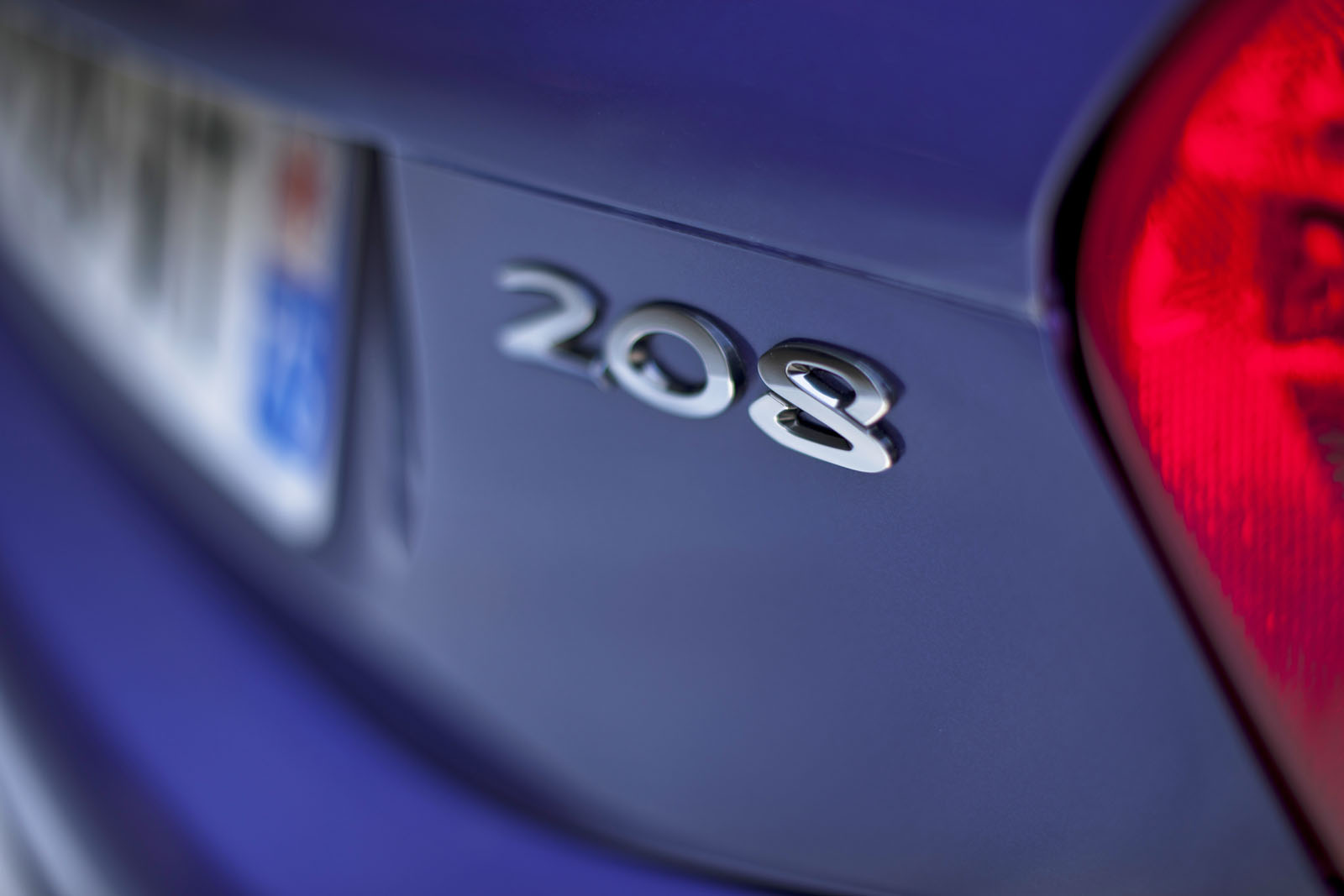 プジョー208　発表！