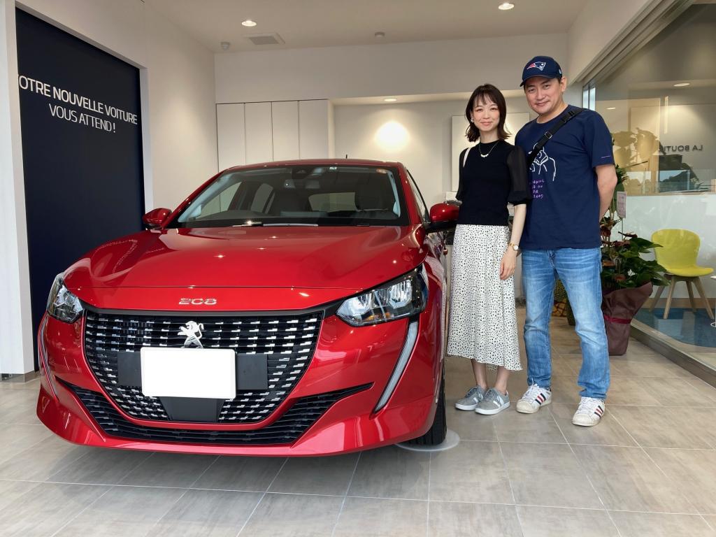 PEUGEOT 208ALLUREをご納車させて頂きました！！