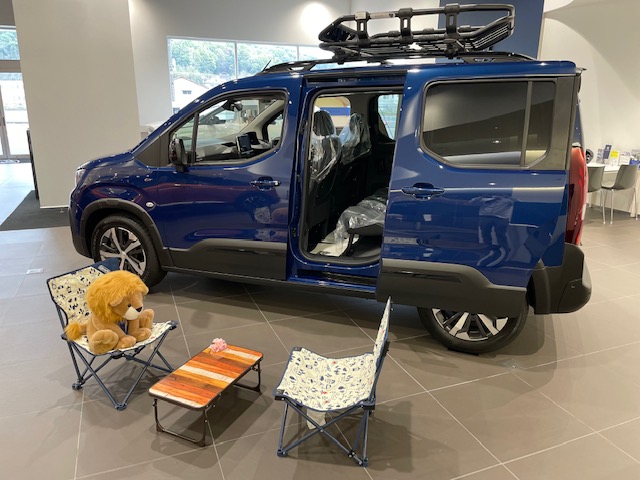 PEUGEOT DISCOVER SUVフェア今週末までです！！