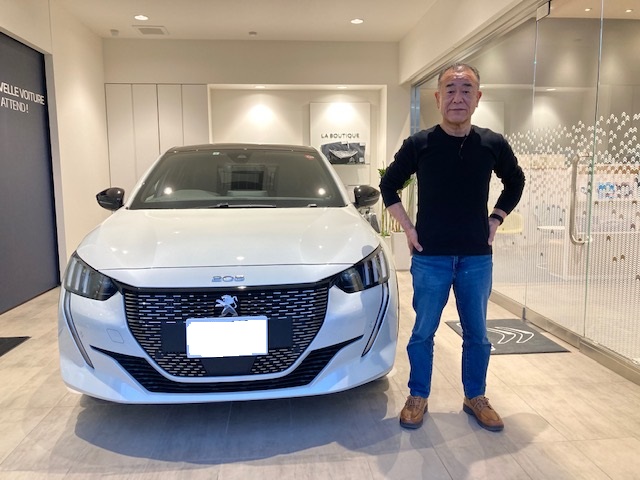 PEUGEOT 208 GTをご納車させて頂きました！！